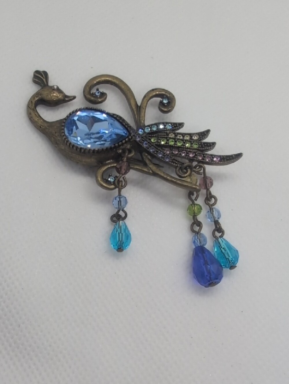 Avon Blue Crystal Peacock Brooch Pin - Vintage-Inspired Women's Jewelry - Picture 3 of 7